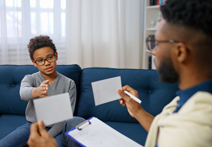 Psychologist_and_child_ADHD_assessment_4 Psychologist and child in an ADHD assessment